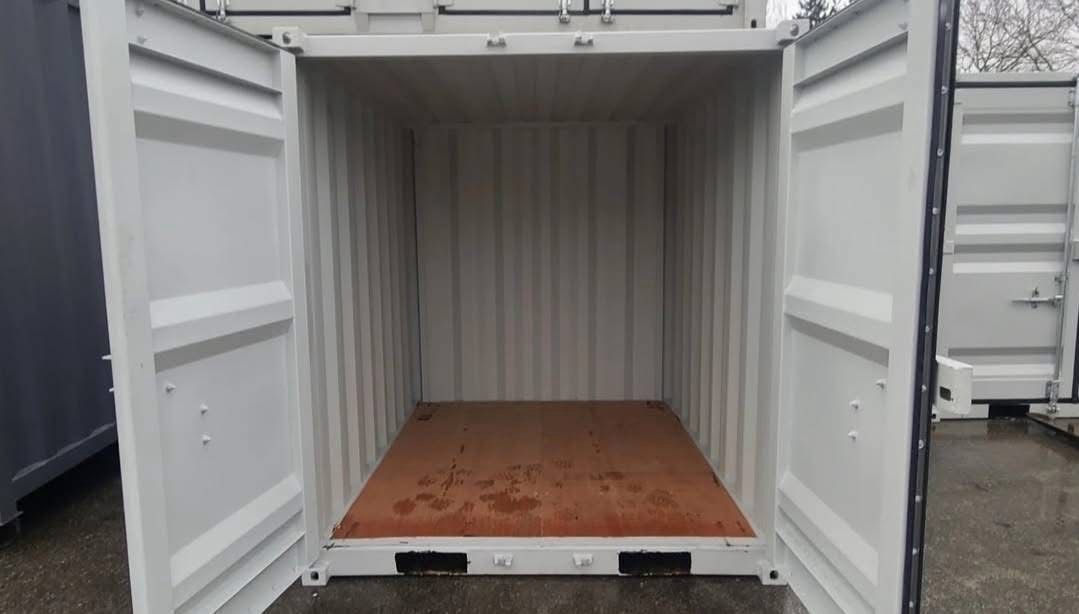Contenedor marítimo nuevo de 8 pies – Blanco (RAL 9010) - Imagen 3