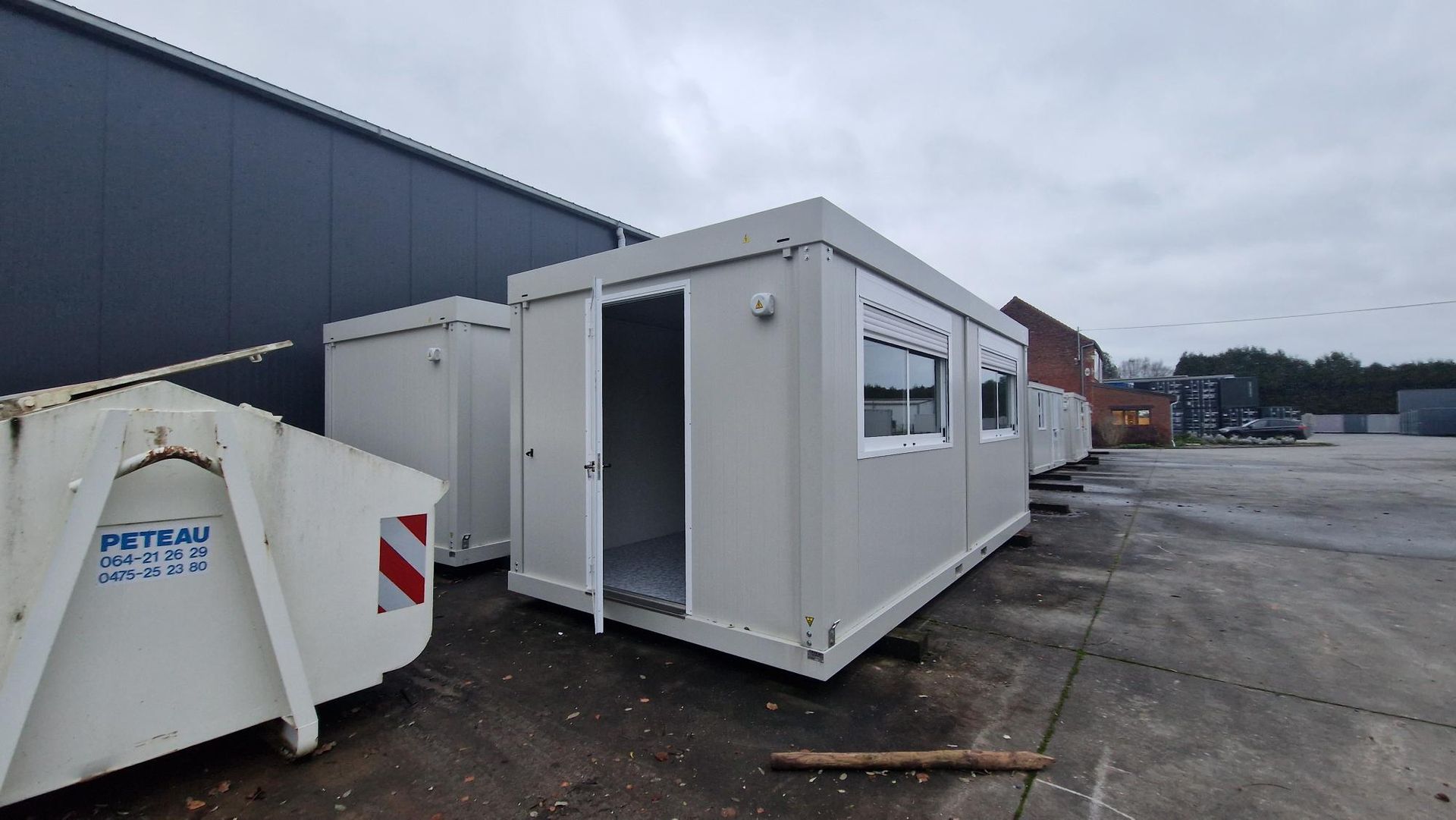 Oficina Iso Plus de 6 x 3 m con 2 ventanas - Imagen 5