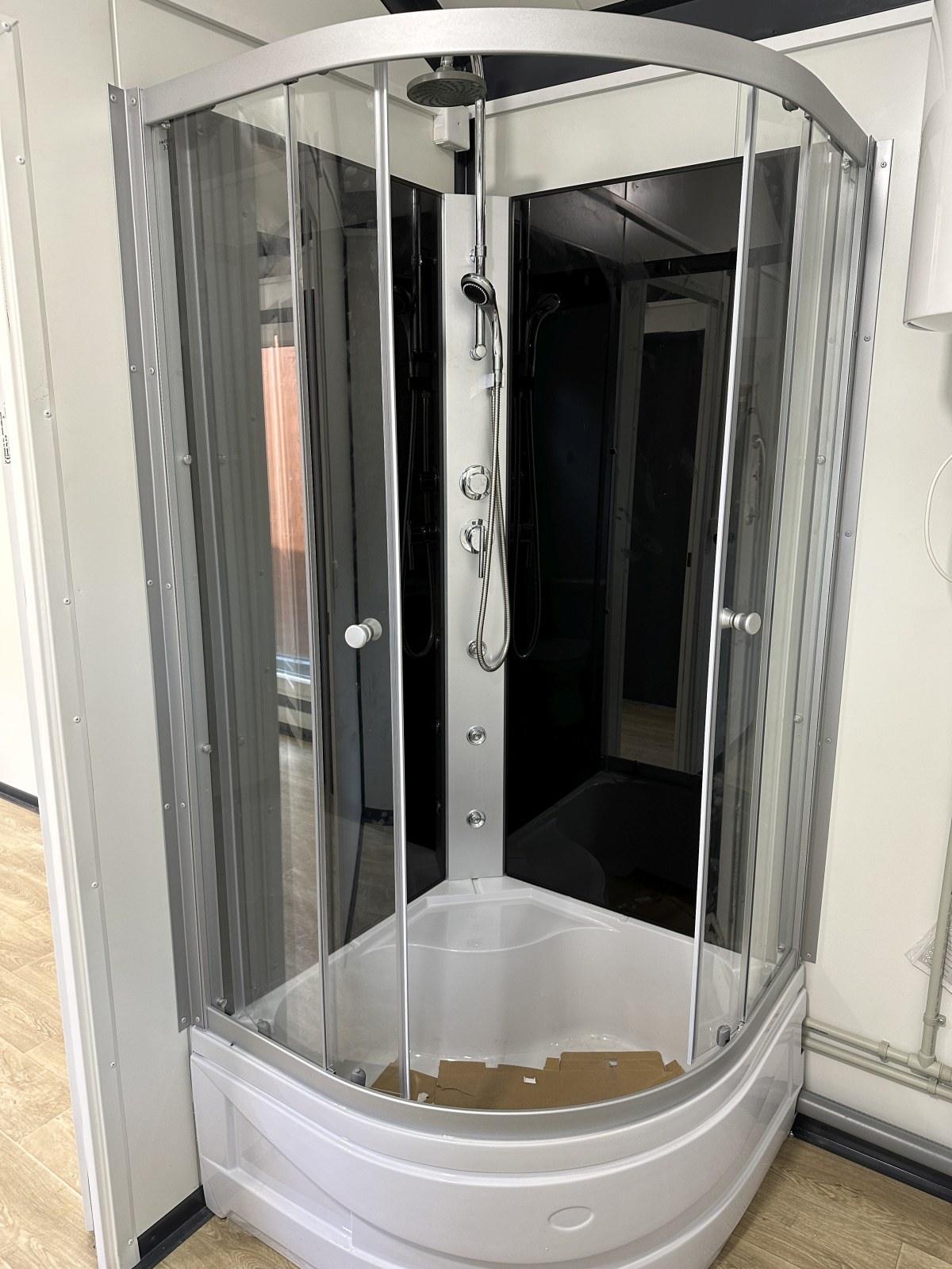 Pavillon conteneur NZ5407 Maison mobile / Bureau haut de gamme / 3×7 – 21 m² / Vitrines / Salle de bain WC Douche – Image 36
