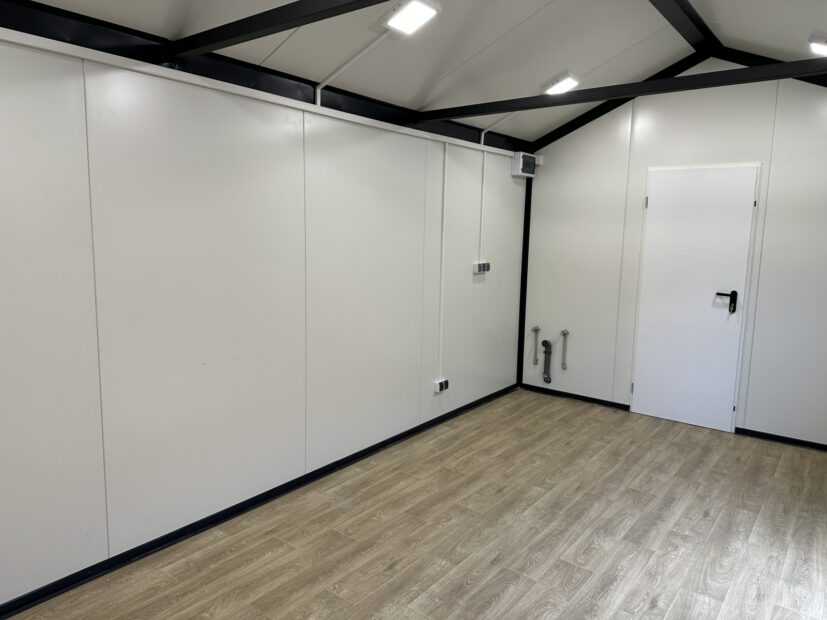 Pavillon conteneur NZ5407 Maison mobile / Bureau haut de gamme / 3×7 – 21 m² / Vitrines / Salle de bain WC Douche – Image 6