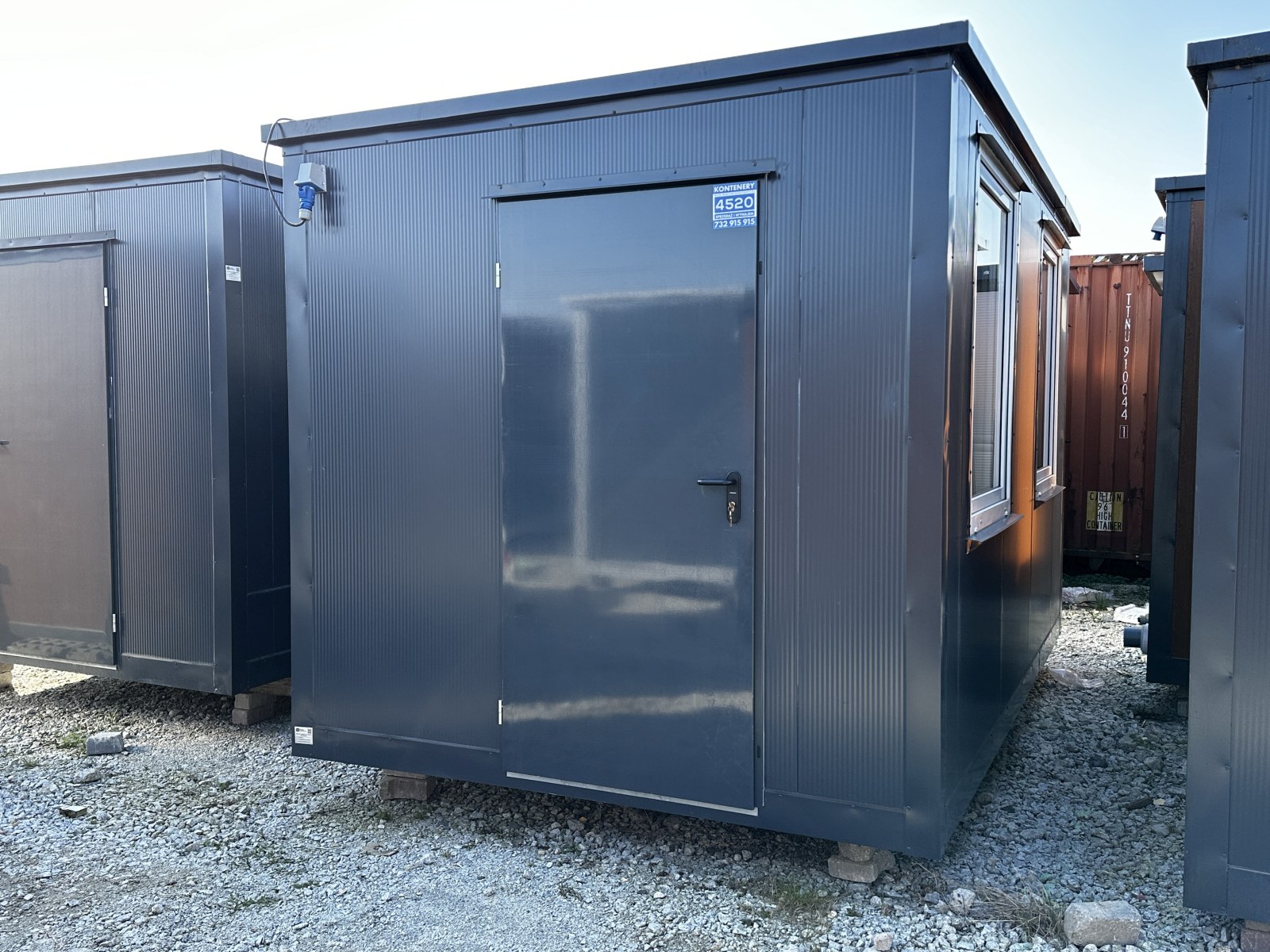 CONTENEUR-BUREAU / MAISON DU GARDIEN / PORTIERI / AVEC CLIMATISATION 250x400x245 – Image 8