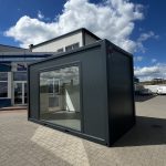 Conteneur avec grande vitrine 4220 mm x 2220 mm