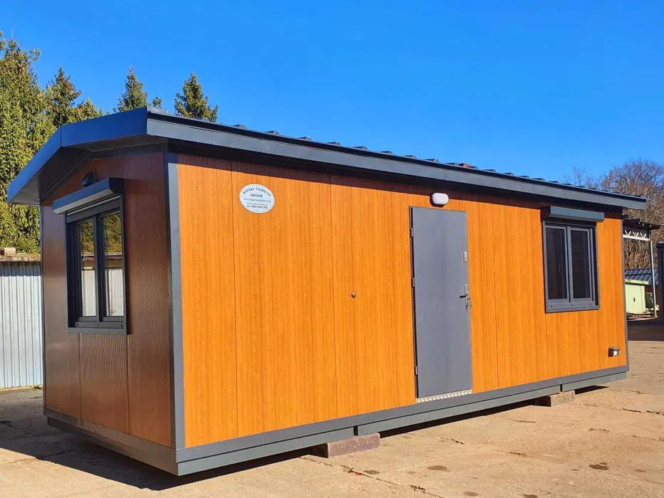 Conteneur résidentiel utilisable toute l'année, Maison mobile, Maison d'été 24 m.