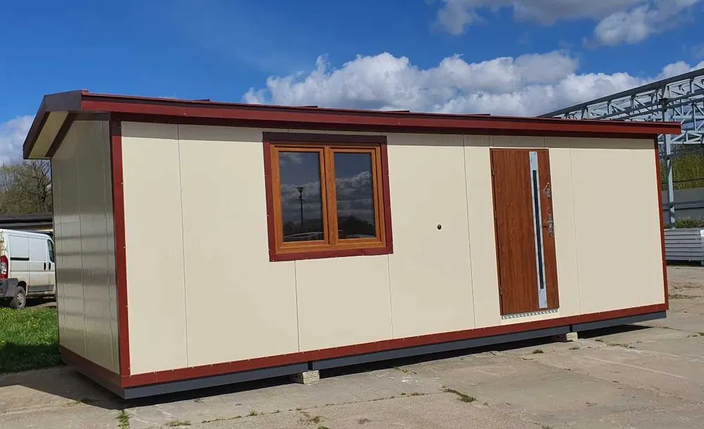 Conteneur résidentiel, maison mobile, maison d'été 24 m.