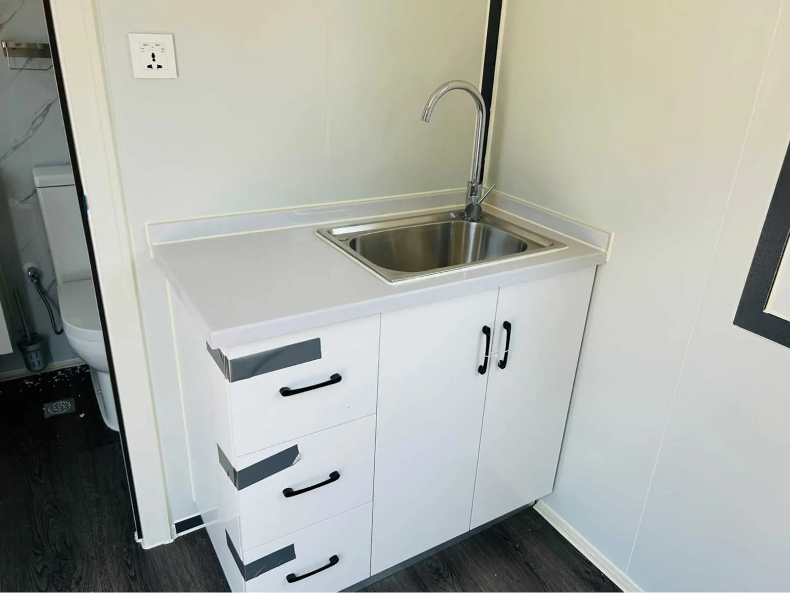 RTE - 2025 - 7412 - Unité mobile avec salle de bain 6 m – Image 8