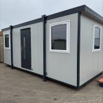 Cabane portable de 20 pi x 10 pi en stock