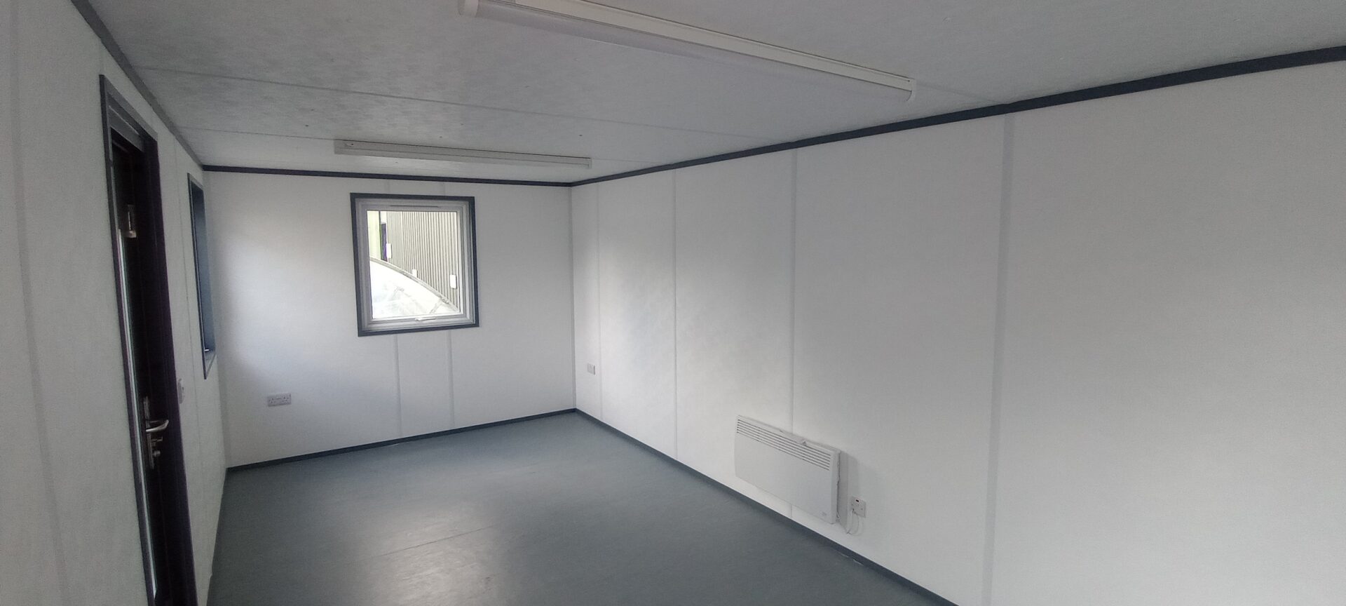 Cabane portable de 20 pi x 10 pi en stock – Image 6