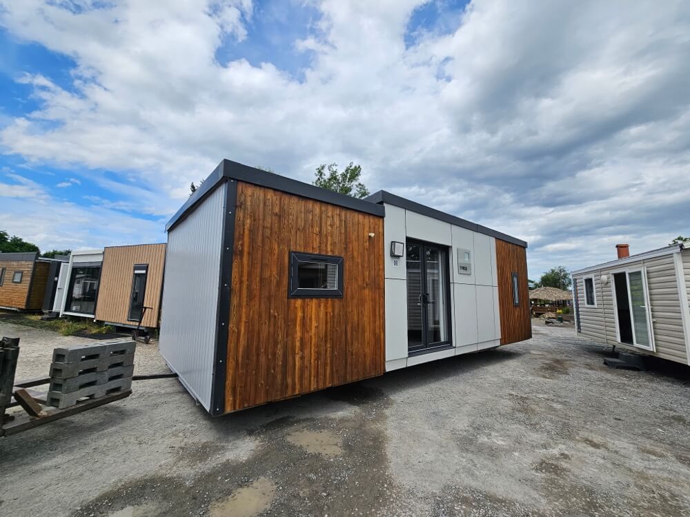 Chalet móvil de 29 plazas + totalmente eléctrico