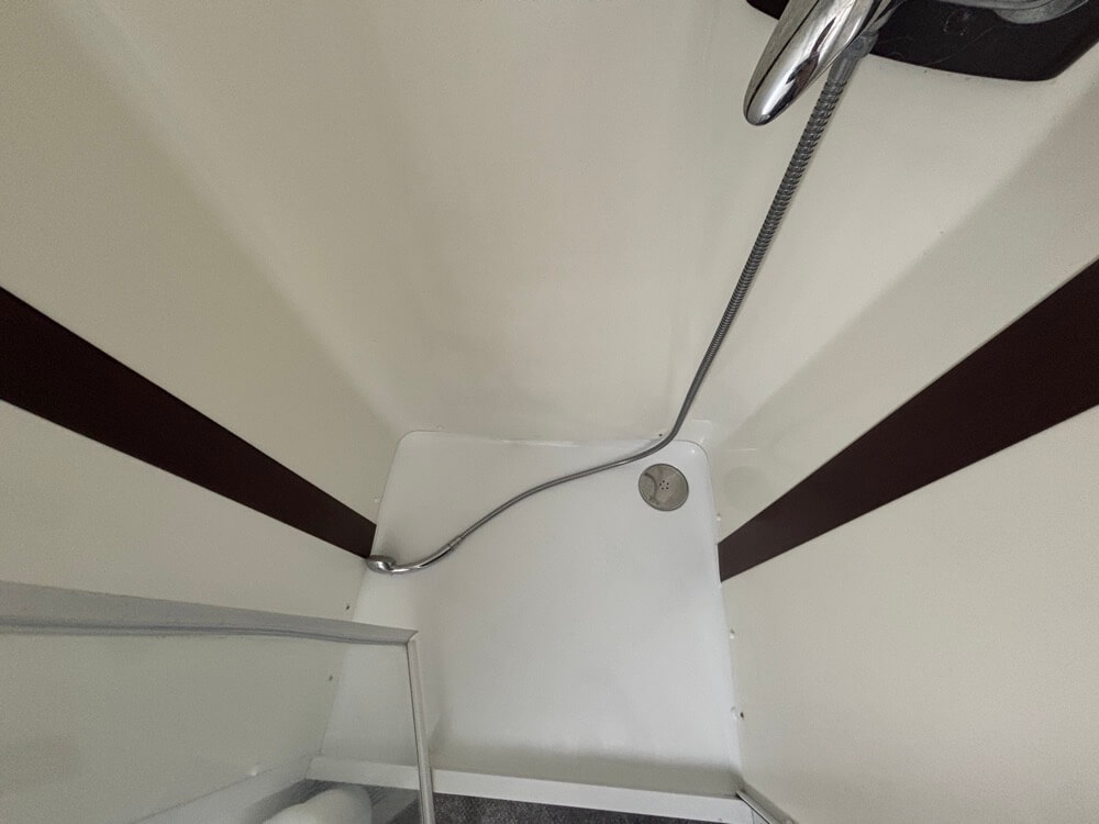 Chalet móvil de 29 plazas + totalmente eléctrico - Imagen 11
