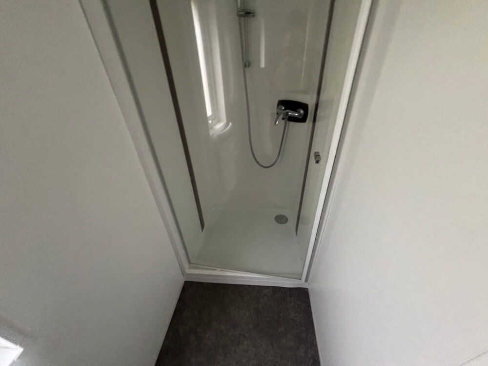Chalet móvil de 29 plazas + totalmente eléctrico - Imagen 16