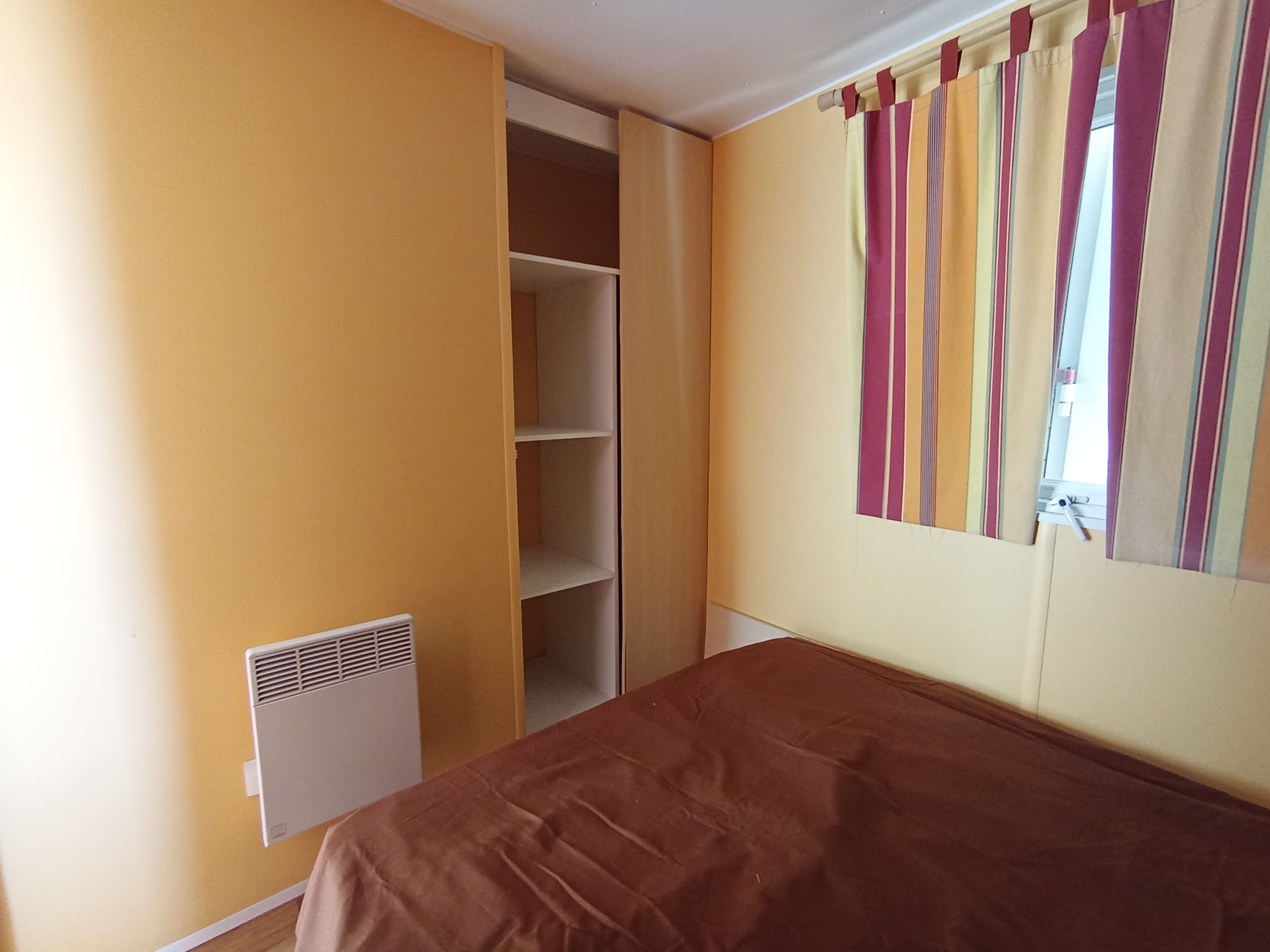 Habitación ASTRIA 4 x 4 m (1 dormitorio) USADO - Imagen 6
