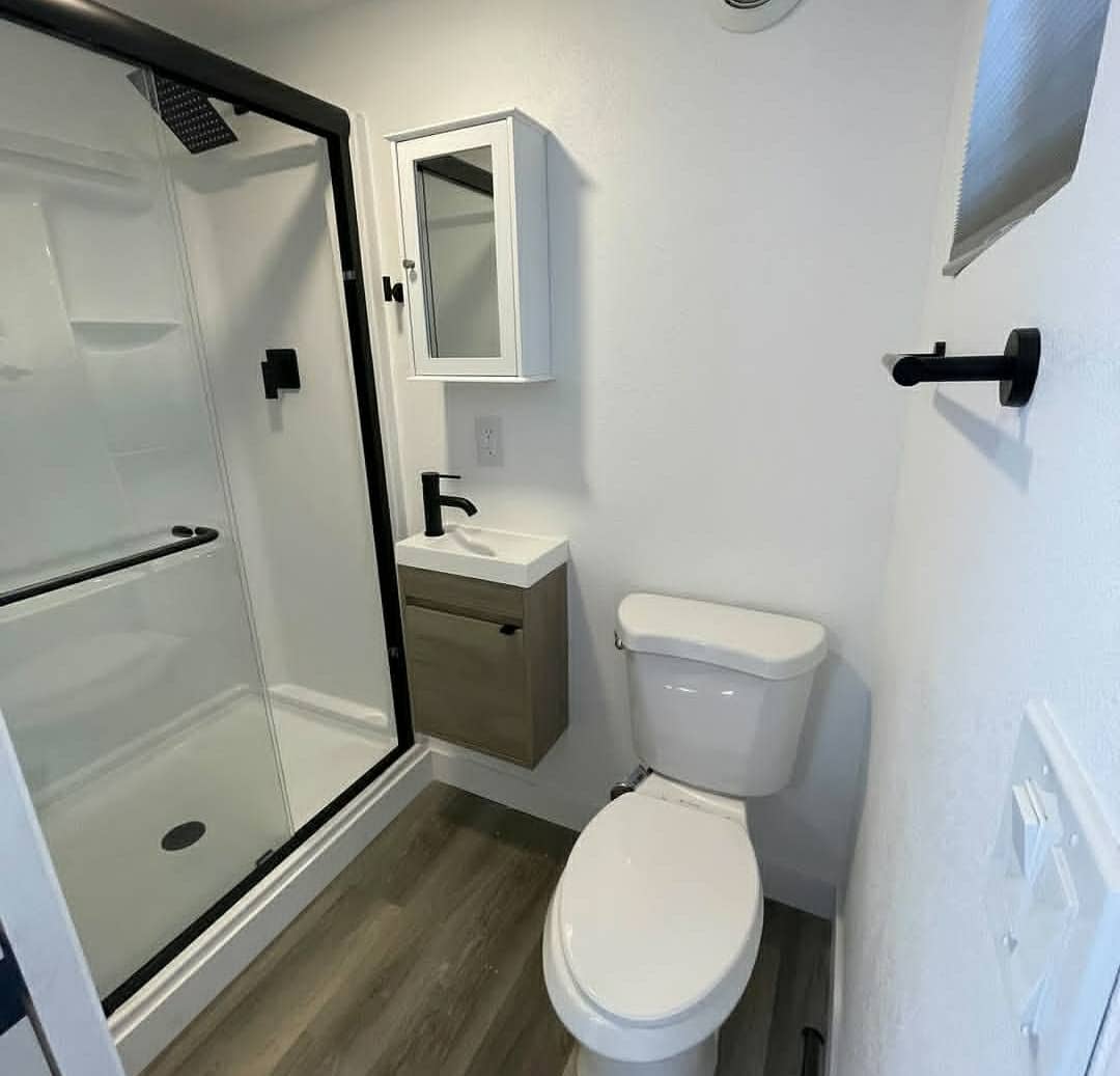 CASAS CONTENEDORAS DE 20 PIES – BAÑO - Imagen 10