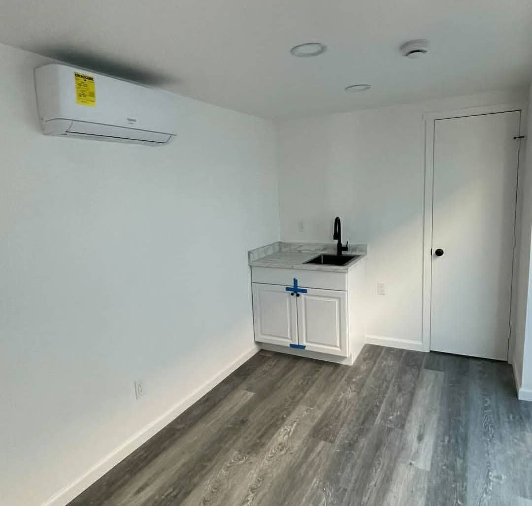 CASA CONTENEDOR DE 20 PIES – BAÑO - Imagen 2